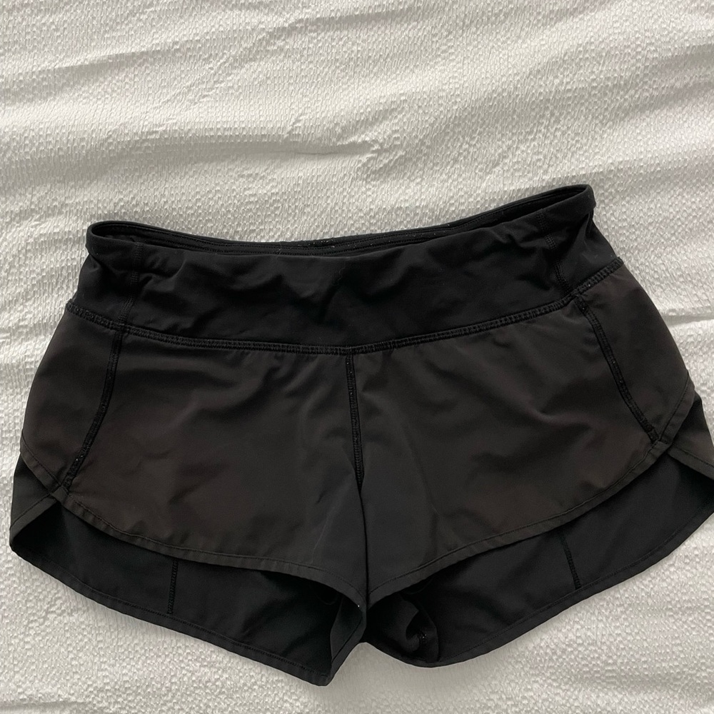 Black Lululemon shorts size 6 yoga workout shorts